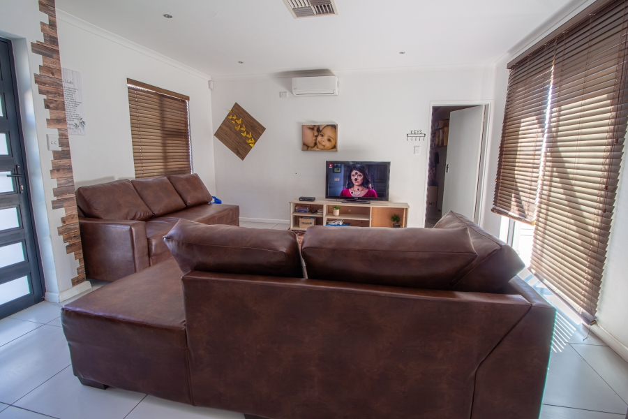 3 Bedroom Property for Sale in Blydeville Northern Cape